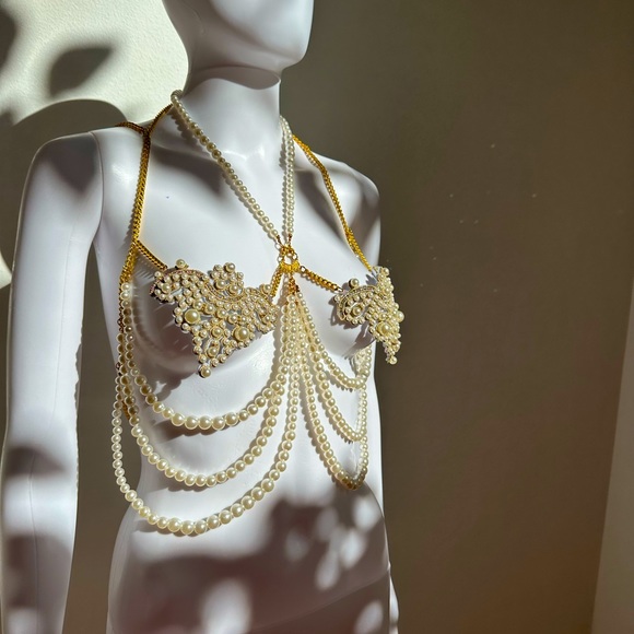 Mermaid Pearl Rhinestone & Gold Chain Jewelry Top fits B-D cup Handmade Unique - Picture 15 of 15